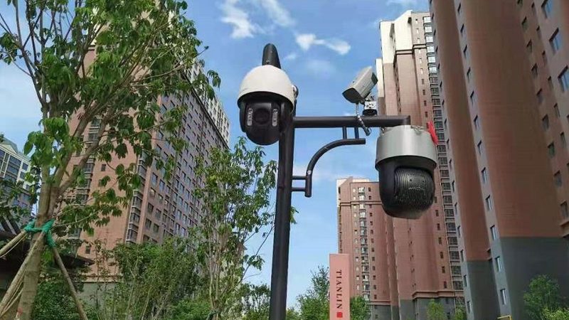 模拟监控摄像头与网络高清摄像头：性能对比解析